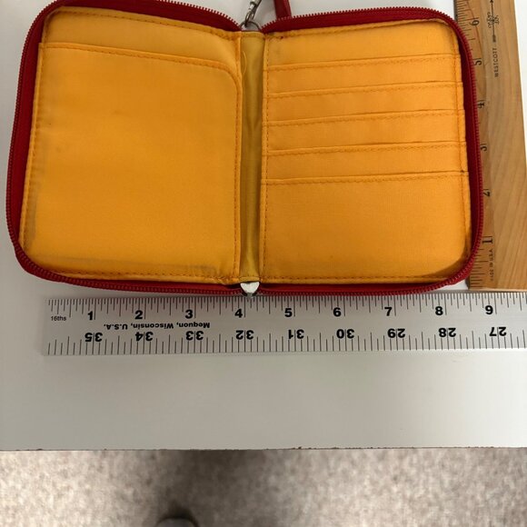 Baggallini Red Nylon Zippered Travel Wallet Wrist Strap Card Slots - Picture 4 of 7